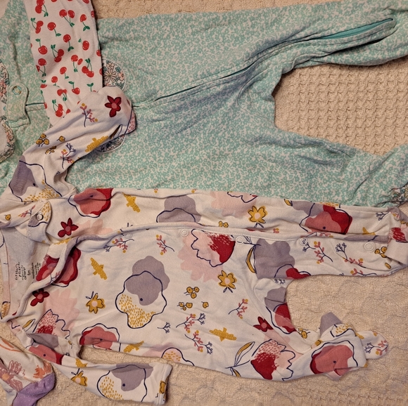 Girls PJ bundle - Picture 3 of 8